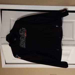 Women's black Harley Davison fleece jacket. Size 2XL